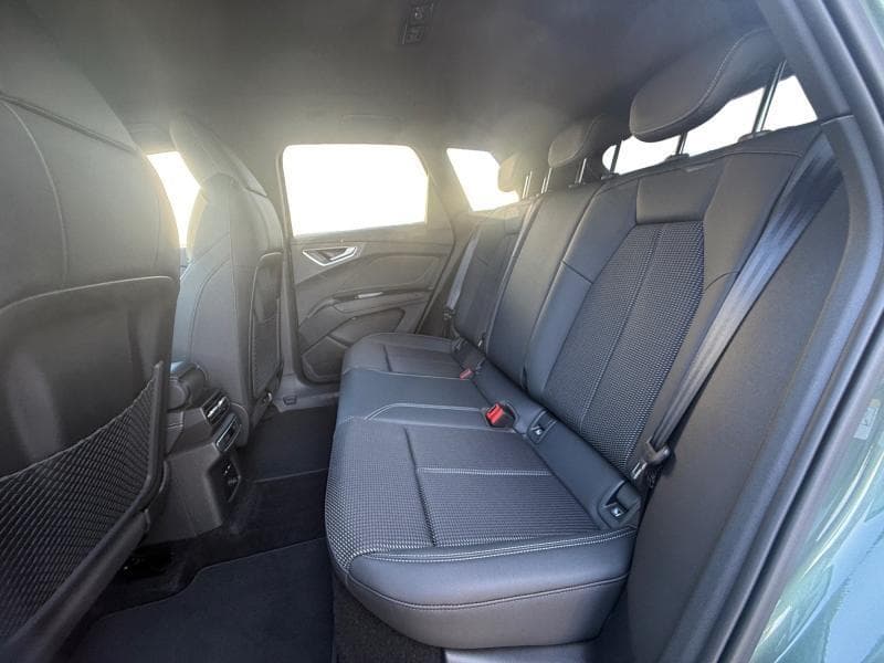 Audi Q4 Corporate S | 77Kwh 286cv 564kms WLTP | Pompe a chauleur | GPS | Carplay | Caméra360 | Led Matrix | Virtual Cockpit | Siége AV chauffants | Capteurs AV + AR | Cuir | Clim Auto | - 13