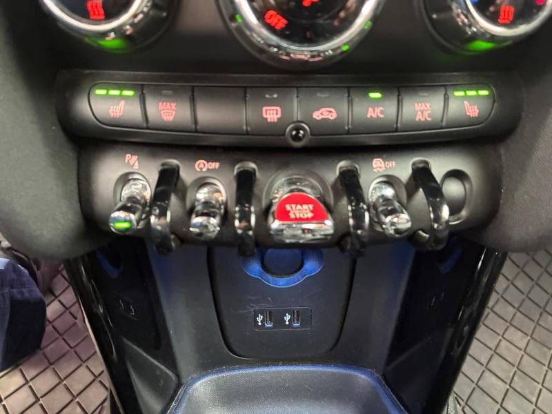MINI Cooper Cooper Cabrio | 1.5e 136 cv | Clim | Alu | Cruise | Gps - 27