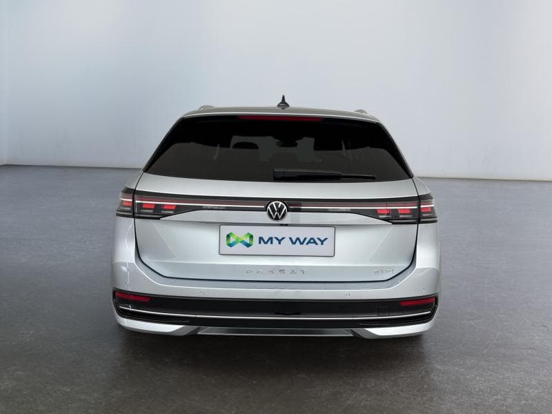 Volkswagen Passat Variant Elegance | 1.5 150 hp | caméra 360 | Car Play | attelage | sieges chauffants + ventilés | toit pano - 8