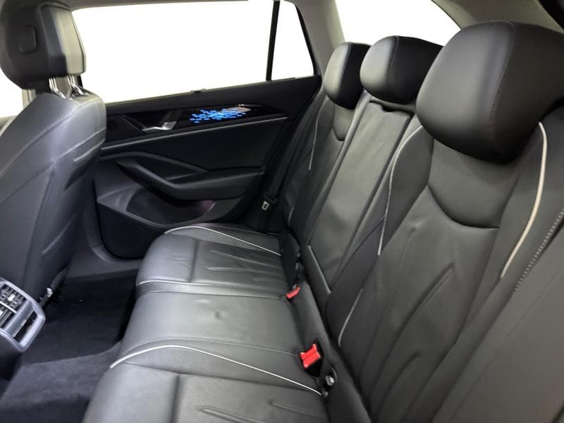 Volkswagen Passat Variant Elegance | 1.5 150 hp | caméra 360 | Car Play | attelage | sieges chauffants + ventilés | toit pano - 12