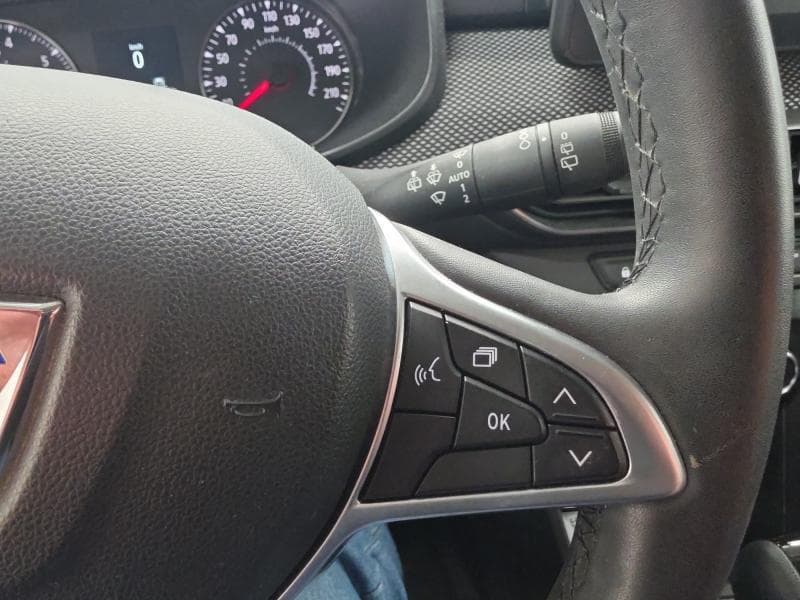Dacia Sandero 1.0 TCe Comfort CVT 90 Hp - 18