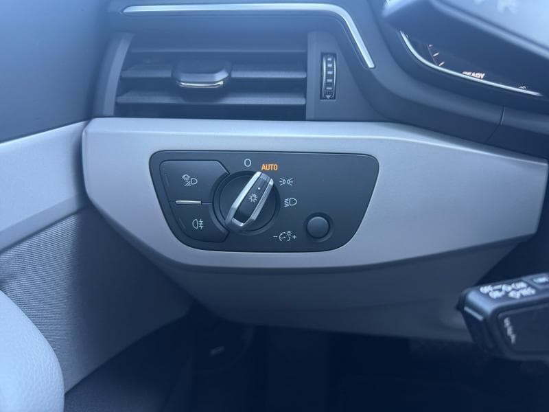 Audi A4 Business | 2.0 TDI 136 Cv | Carplay | GPS | Virtual Cockpit | Capteurs AV+AR - 27