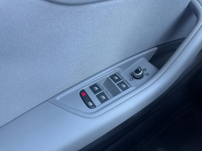 Audi A4 Business | 2.0 TDI 136 Cv | Carplay | GPS | Virtual Cockpit | Capteurs AV+AR - 28