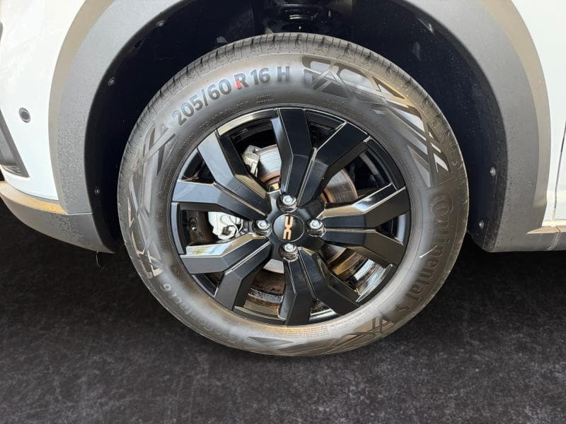 Dacia Jogger Extreme | 1.6 Hybrid 140 cv | Gps | Caméra | Clim auto | Cruise - 9