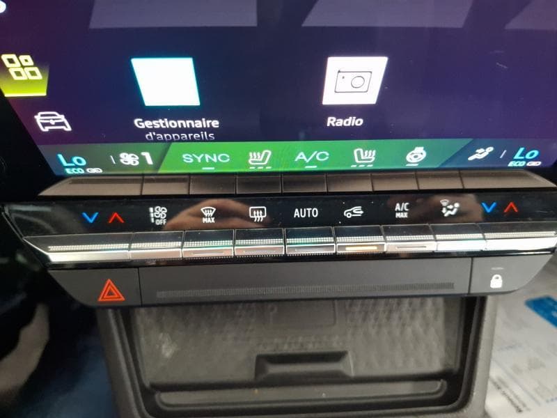 Renault Scenic E-Tech electric Evolution - 28