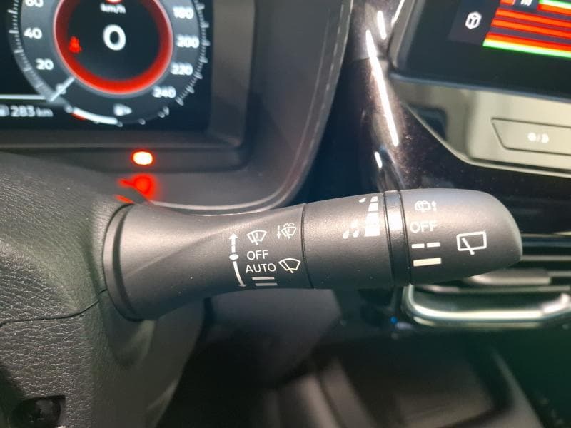 Nissan Juke 1.0 DIG-T Tekna - 19
