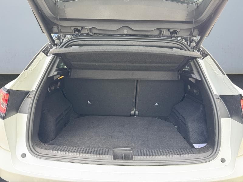 Renault Austral Esprit Alpine | 1.2 FULL HYBRID 200cv | Toit Pano | Caméra 360° | Pack Vision - 17