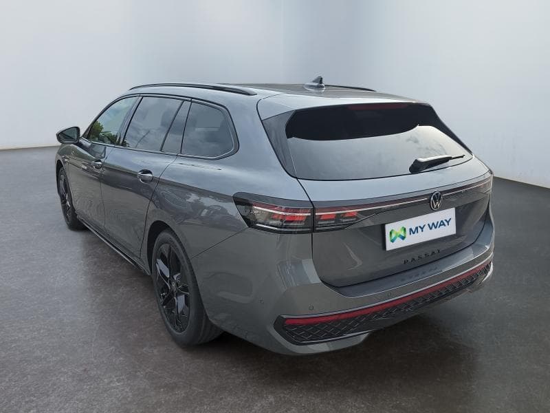 Volkswagen Passat R-line | 1.5 150 CV | GPS | Capteurs Av/Ar | Clim auto | Sièges Av chauffants | CarPlay | Toit Panoramique - 5