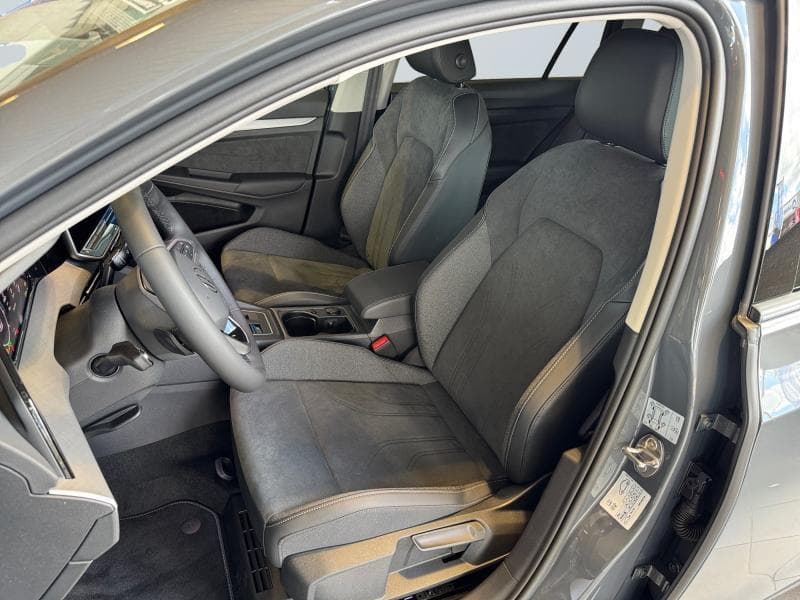 Volkswagen Golf Variant Life Business | 1.5 eTSI 85 kw | Navi | Carplay | Climatronic | Jantes 18 - 14