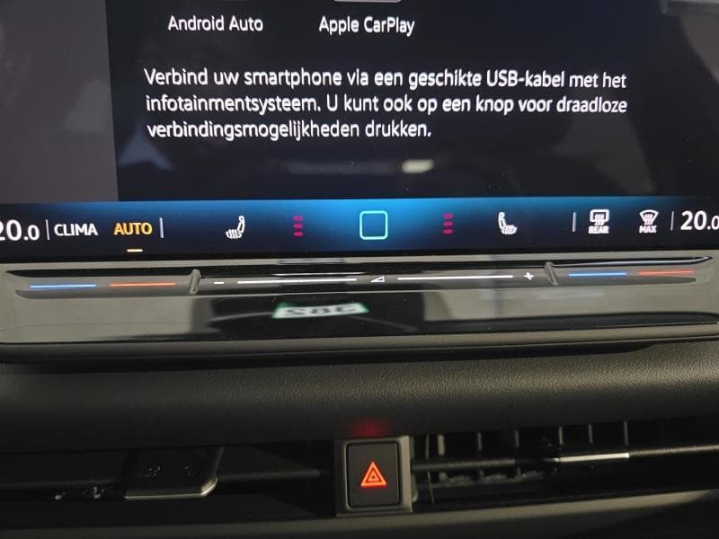 Volkswagen T-Roc Style | 1.5 Tsi 116 CV | Crochet de remorque | black style | LED Matrix |Carplay - 23