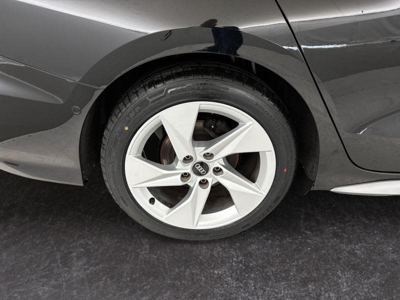 Audi A3 S-Line ext | 1.0 TFSI 110 CV | Camera | GPS | Cruise control adaptatif | Sieges av chauffants - 12