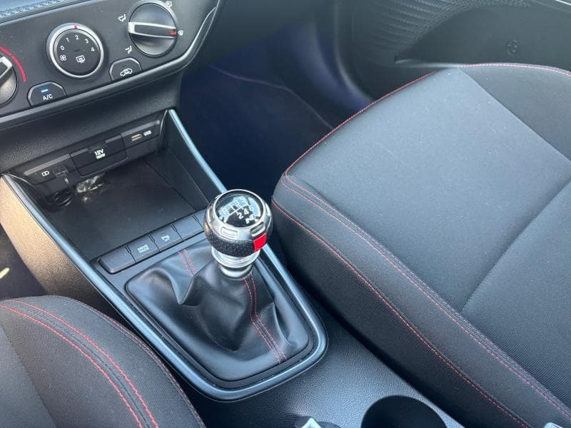 Hyundai i20 Twist N-LINE | 1.0 T-GDi 100 cv | Clim | Caméra | Carplay | Cruise - 24