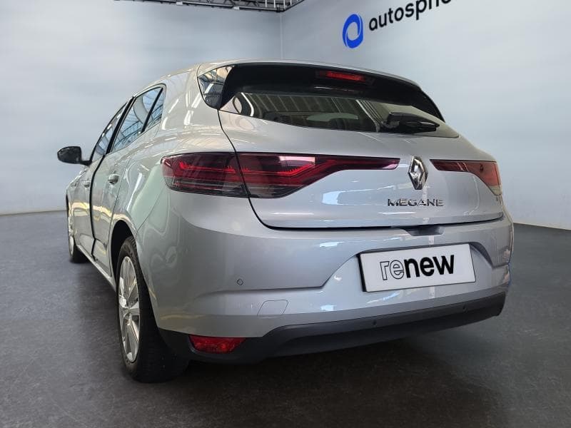 Renault Mégane 1.33 TCe Equilibre 140 Hp - 6