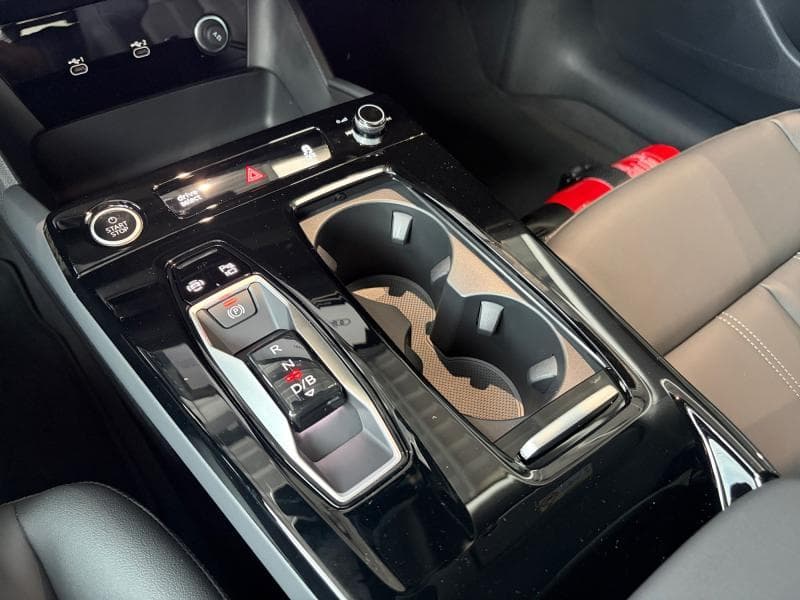 Audi A6 Avant e-tron - 13