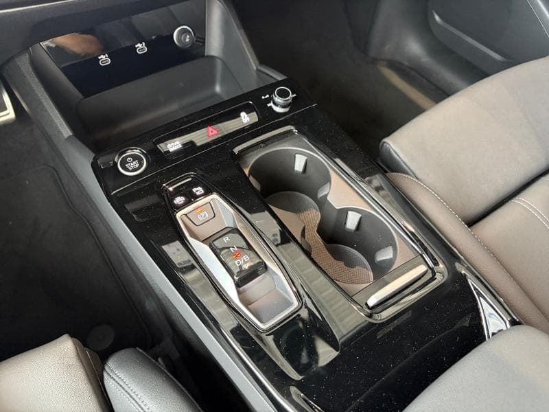 Audi Q6 e-tron e-tron - 14