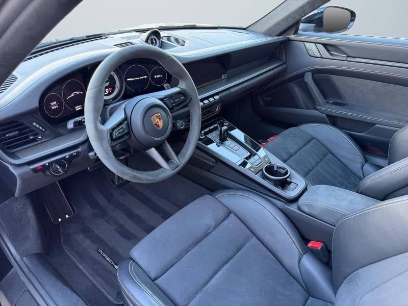 Porsche 911 Carrera 4 GTS | 3.0 480cv | Pack GTS | Pack Carbon | Toit panoramique | 4 roues motrices | échappement sport | Bose - 18