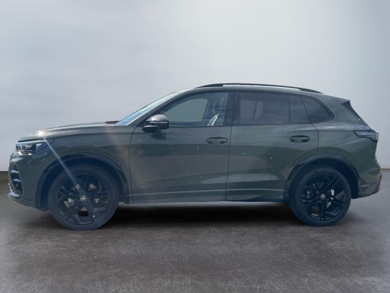 Volkswagen Tiguan R-Line | 1.5 ETSI 150CH | Cuir | Toit Ouvrant | Attelage | Caméra 360 | - 4