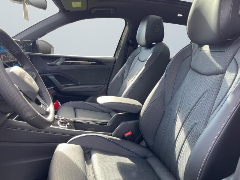 Volkswagen Tiguan R-Line | 1.5 ETSI 150CH | Cuir | Toit Ouvrant | Attelage | Caméra 360 | - 21