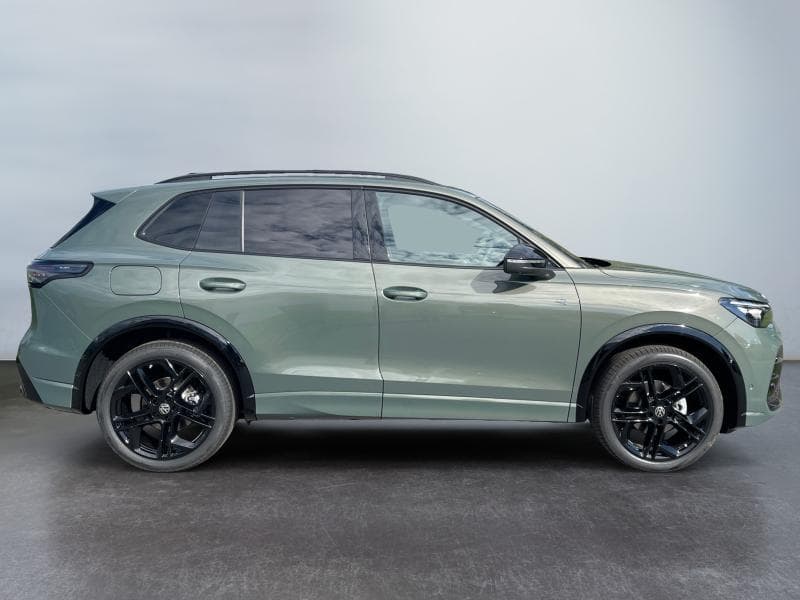Volkswagen Tiguan R-Line | 1.5 ETSI 150CH | Cuir | Toit Ouvrant | Attelage | Caméra 360 | - 8