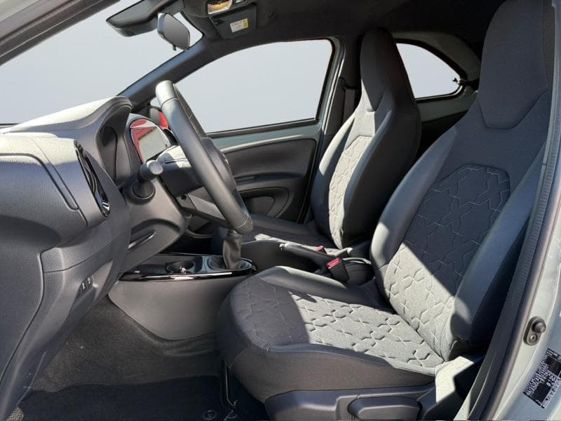 Toyota Aygo X 1.0 ESS - CAMERA | CARPLAY | GPS | CRUISE | SIEGES CHAUFFANTS | CLIM AUTO - 13