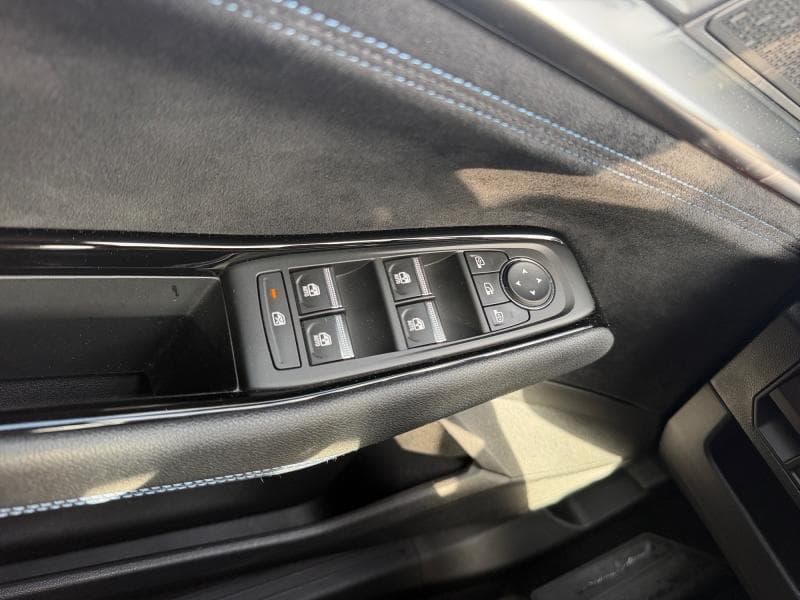 Renault Austral Iconic Esprit Alpine | 1.2 Hybrid 200 cv | 4control | Toit Pano | Harman Kardon | Clim - 18