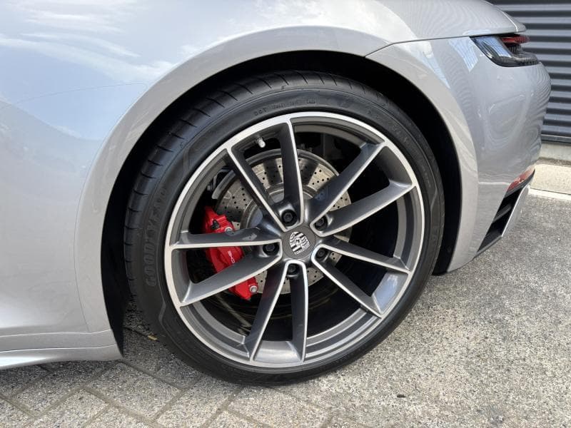 Porsche 911 Carrera S Cabriolet - 14