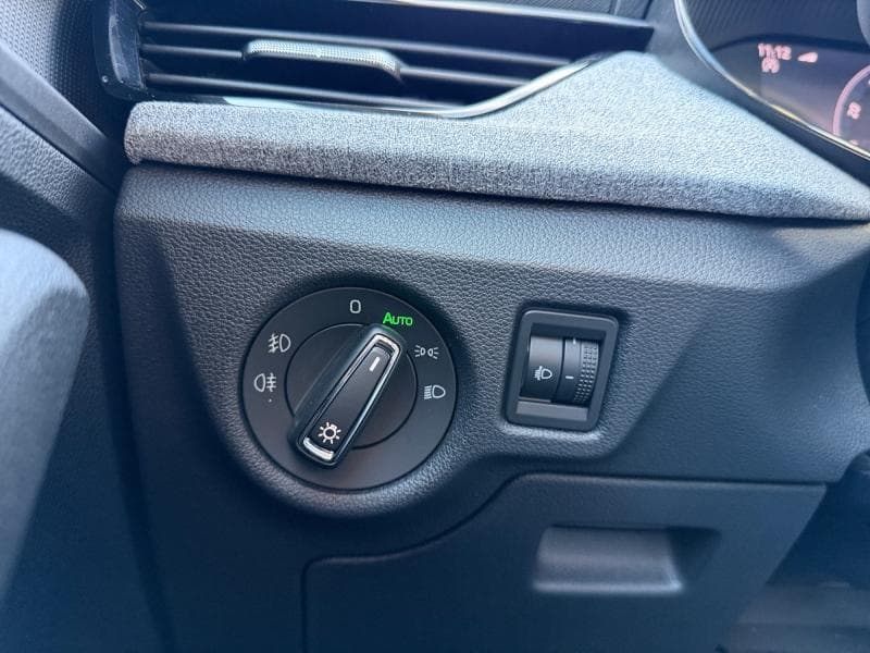 Skoda Kamiq Selection | 1.0 tsi 116 | Camera | clim auto | sieges chauffants | carplay - 27
