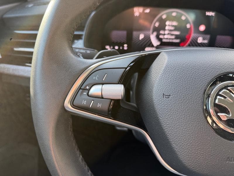 Skoda Kamiq Selection | 1.0 tsi 116 | Camera | clim auto | sieges chauffants | carplay - 21