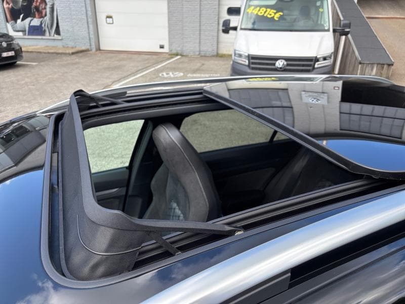 Volkswagen Golf Variant R-Line Business | 1.5 150 CV | GPS | Capteurs Av/Ar | Clim auto | Sièges Av chauffants | CarPlay | Toit Panoramique - 23