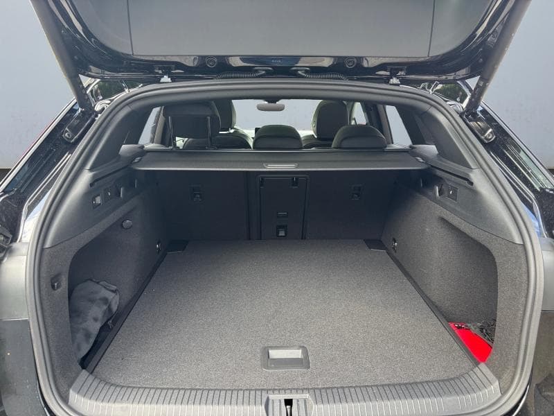 Volkswagen ID.7 Pro S | 86Kwh | GPS | Capteurs Av/Ar | Clim auto | Sièges Av chauffants | CarPlay | Toit Panoramique - 9