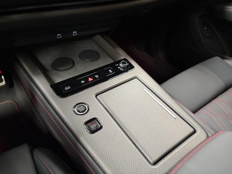 Audi Q7 S line - 32