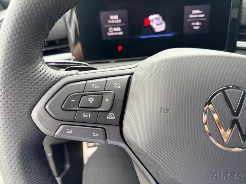 Volkswagen T-Roc R-Line | 1.5 esti 150ch | Boite Auto | App Connect | Caméra 360 | Coffre Elect | - 18