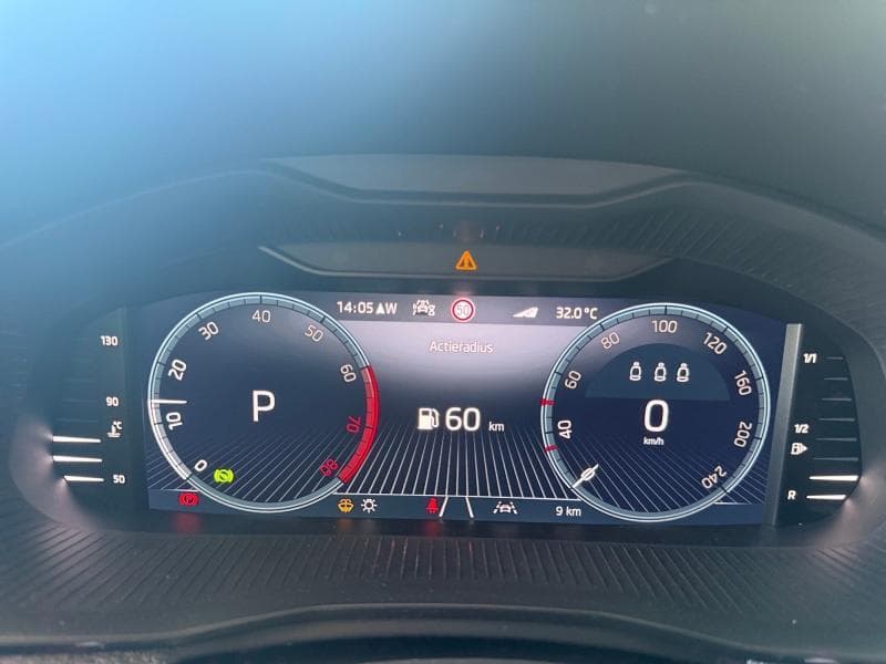 Skoda Kamiq Family - 1.0TSI 116CV DSG - GPS | ATTELAGE | CAMERA | KEYLESS | ACC | COFFRE ELECTRIQUE | SIDE ASSIST - 16