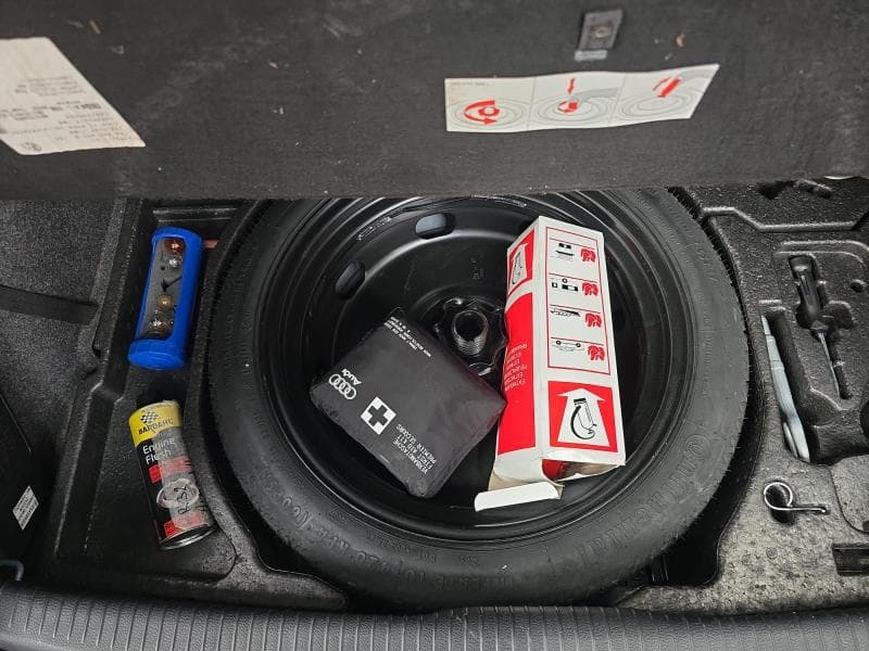 Volkswagen Golf V R32 | Etat showroom | Origine | Radio tactile - Depot Vente - 37