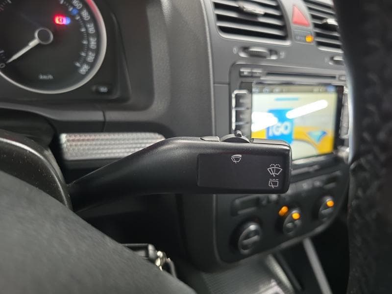 Volkswagen Golf V R32 | Etat showroom | Origine | Radio tactile - Depot Vente - 18