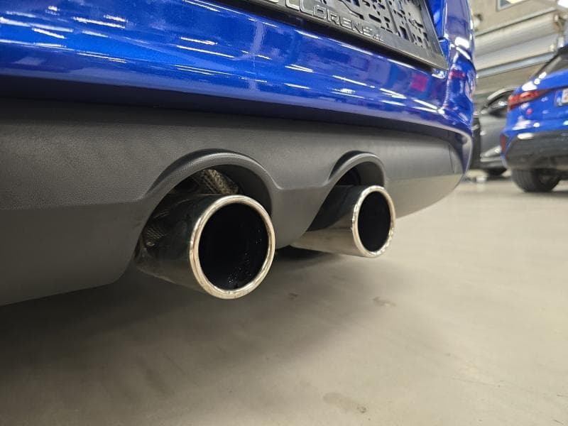 Volkswagen Golf V R32 | Etat showroom | Origine | Radio tactile - Depot Vente - 35