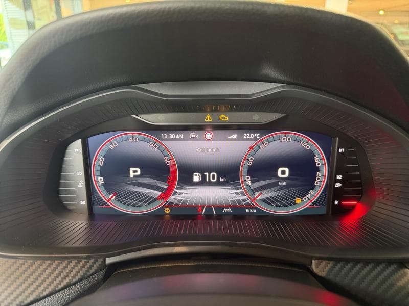Skoda Kamiq Monte Carlo 1.0 TSI 116cv DSG7 - 10