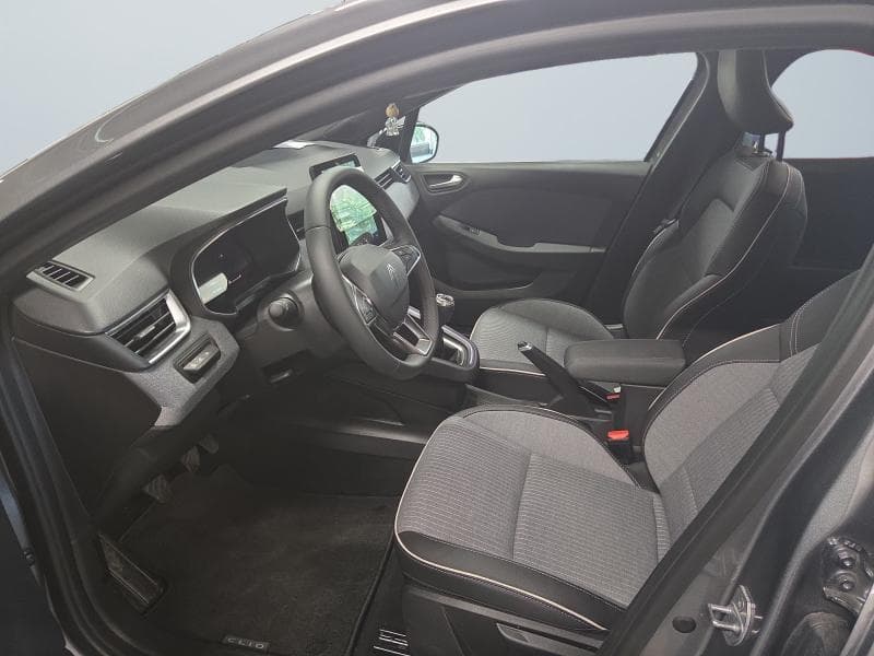 Renault Clio 1.0 TCe Techno 90 Hp - 13
