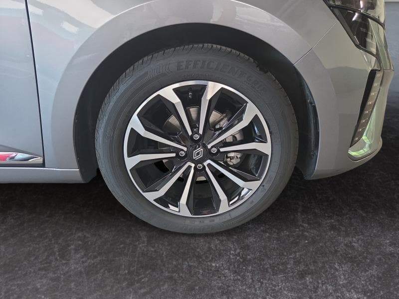 Renault Clio 1.0 TCe Techno 90 Hp - 10