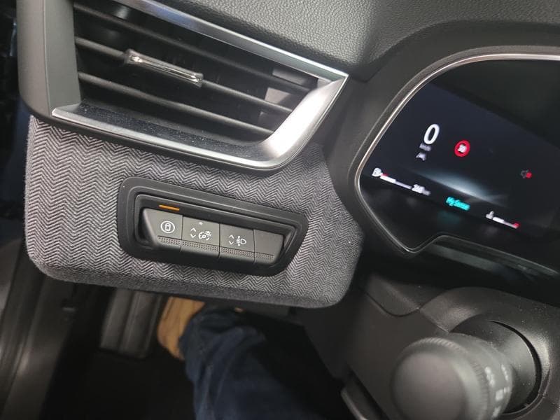 Renault Clio 1.0 TCe Techno 90 Hp - 24