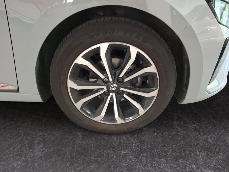 Renault Clio 1.0 TCe Techno 90 Hp - 10