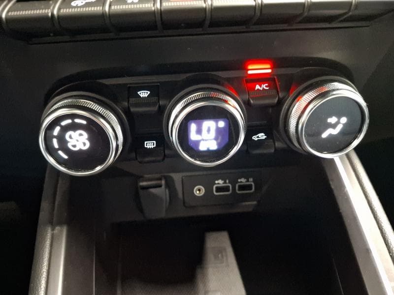 Renault Clio 1.0 TCe Techno 90 Hp - 24