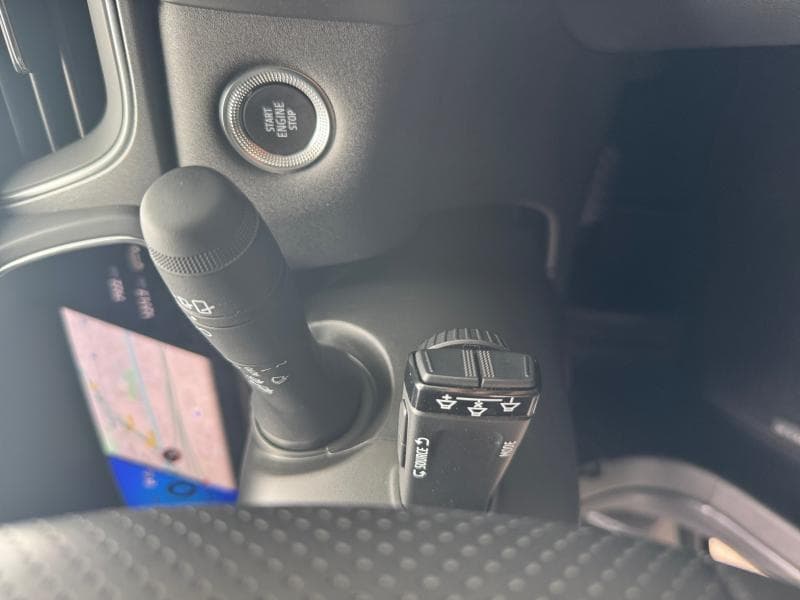 Renault Captur 1.6i E-TECH Techno 145 Hp - 17