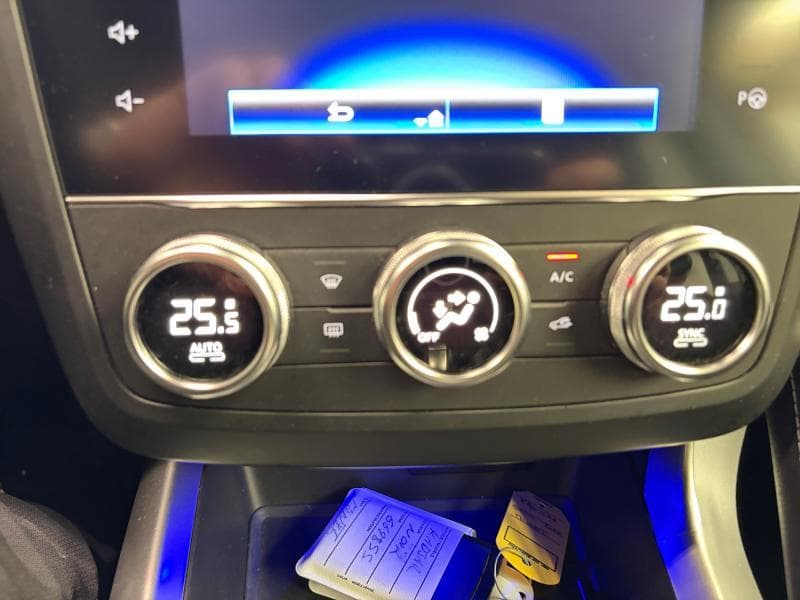 Renault Kadjar Intens | 1.5 Blue dci EDC 115 cv | Boîte auto | Caméra 360 | Clim | Alu - 25