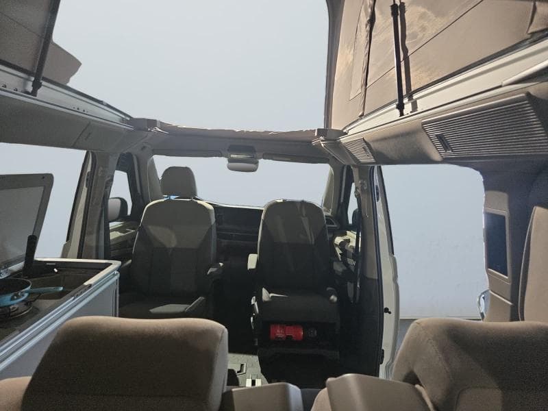 Volkswagen California T7 California Coast - 14