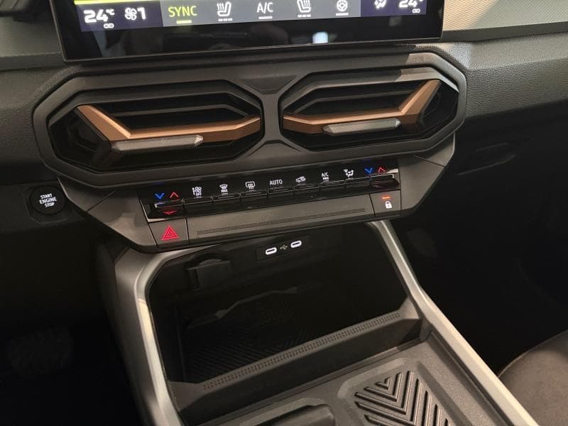 Dacia Bigster Extreme | 1.8 Hybrid 155 cv | Carplay | Sièges chauffants | Caméra 360 | Toit ouvrant - 23