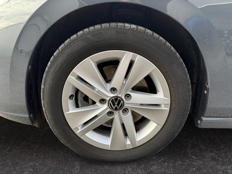 Volkswagen Golf VIII Variant Life - 10