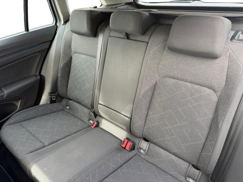 Volkswagen Golf VIII Variant Life - 12