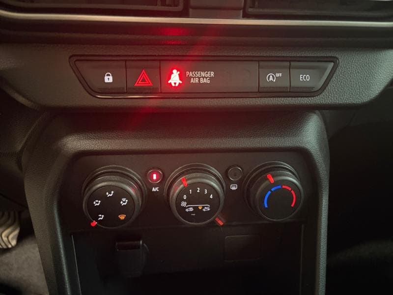 Dacia Sandero Expression | 1.0 ECO-G-100 cv | Carplay | Clim | Cruise | Capteurs arr - 23
