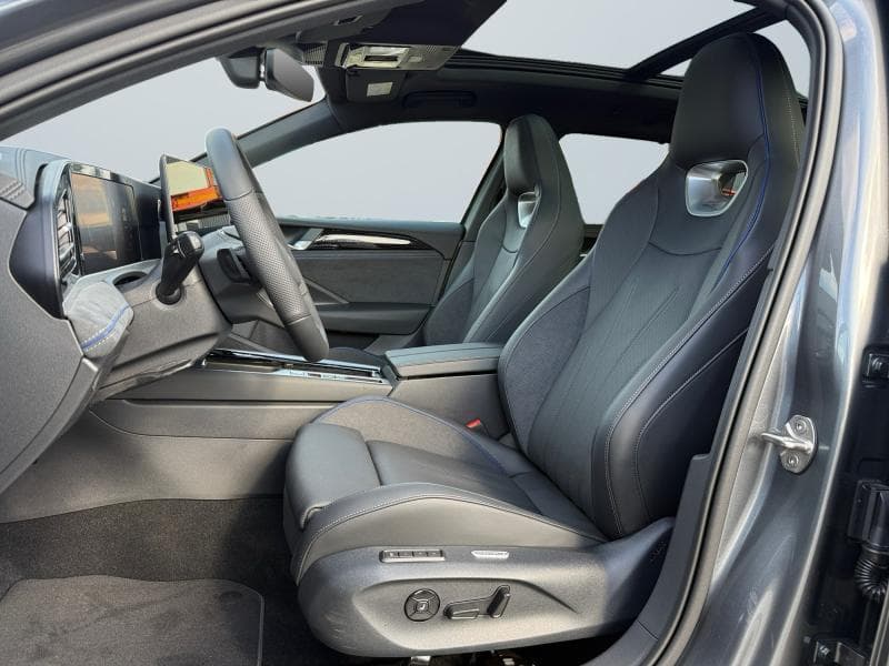 Volkswagen Passat R-Line - 9